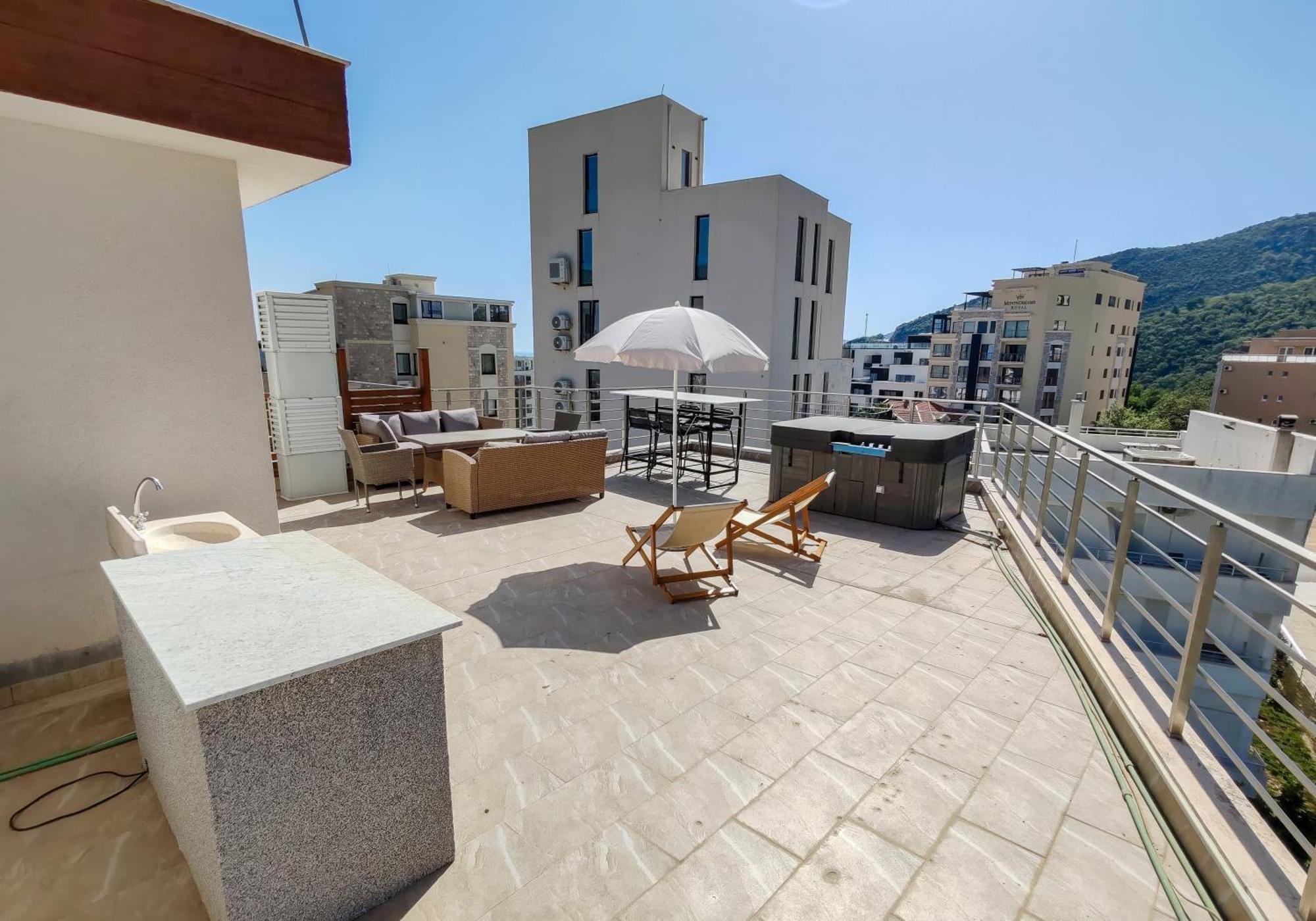 Sunny Side Wellness Resort & Spa Budva Exterior photo