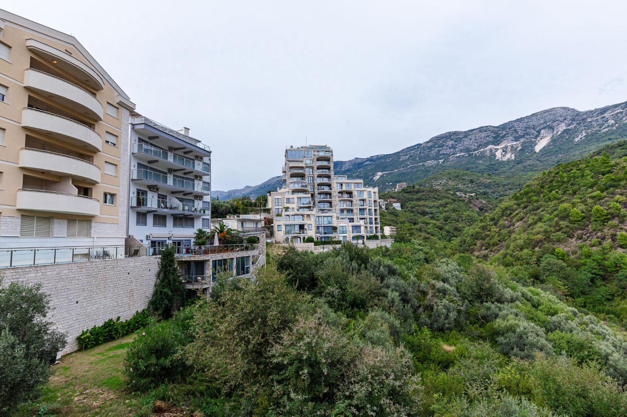 Sunny Side Wellness Resort & Spa Budva Exterior photo